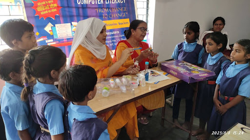 Reena Mam With Aarzoo Mam Explaining Students