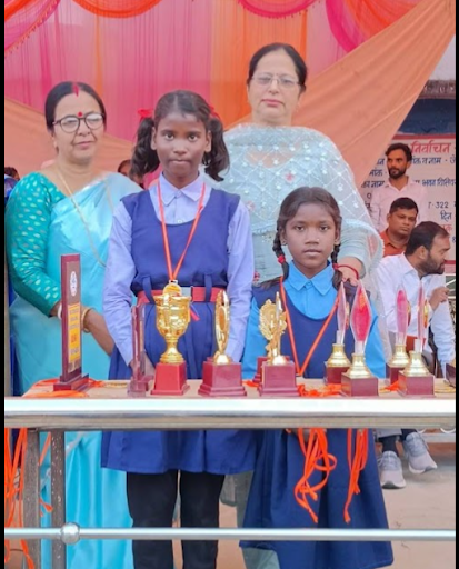 Prize distribution