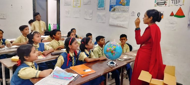 DPS Teacher, Teaching session
